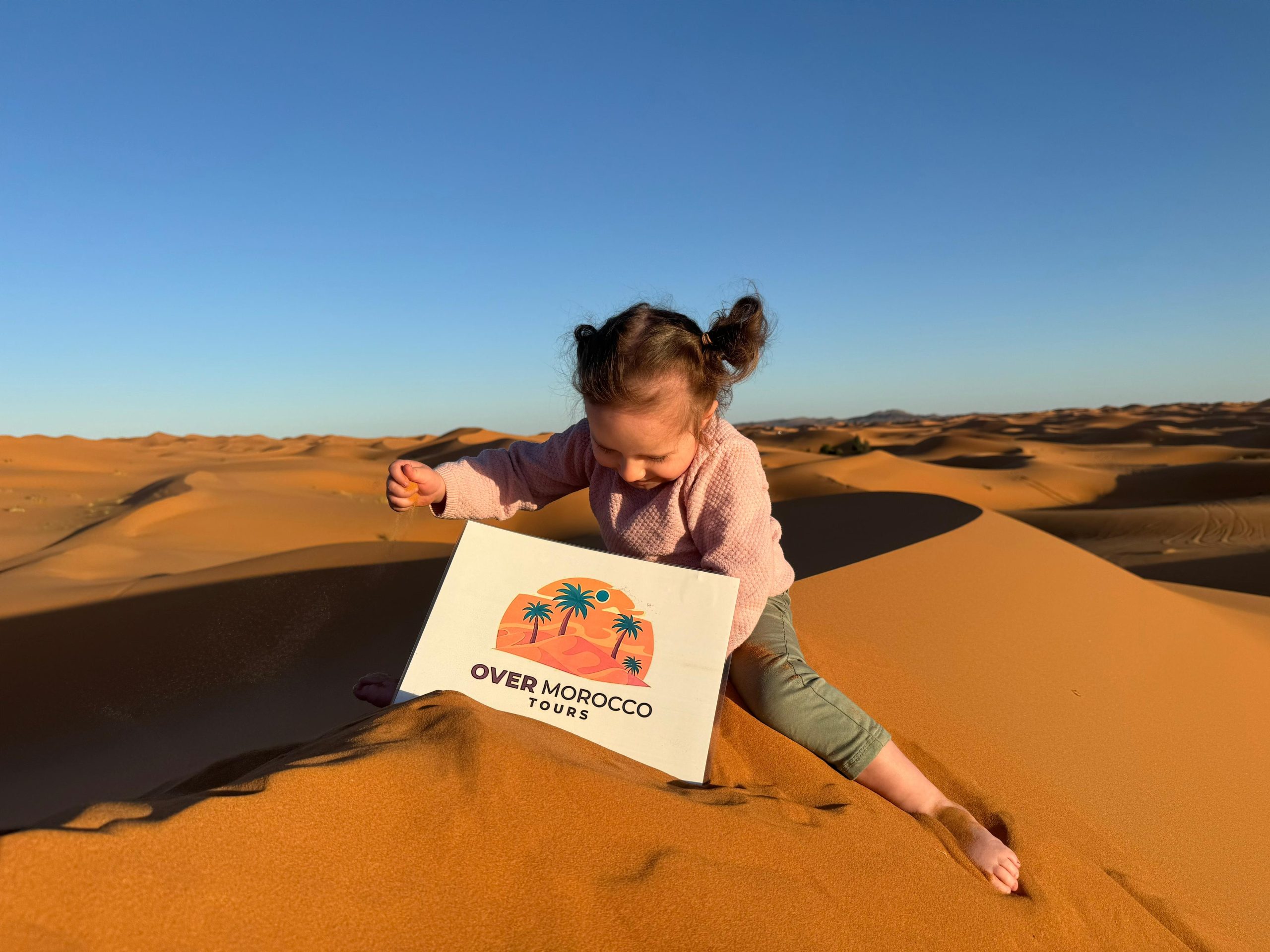 where is the Sahara desert Morocco